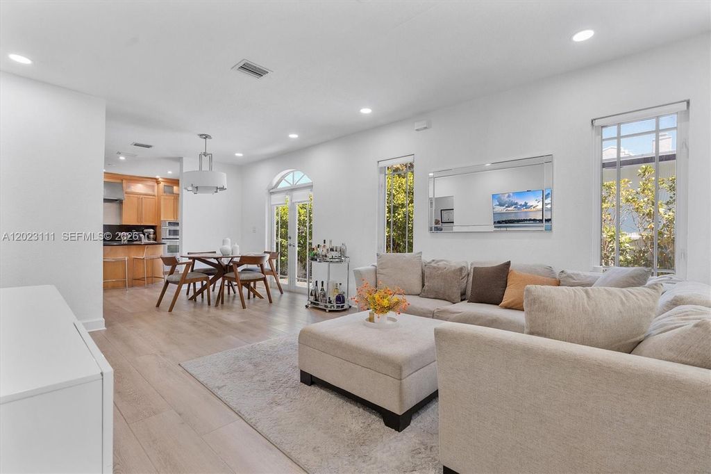 2231 SW 17th Street, Miami, FL 33145