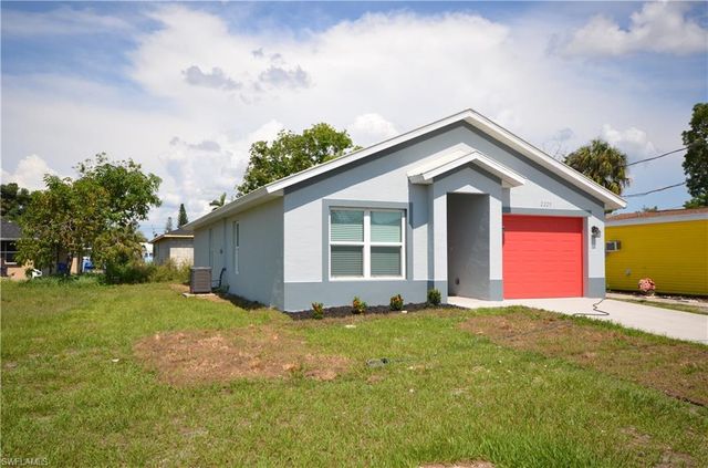2225 Carver AVE, Fort Myers, FL 33916