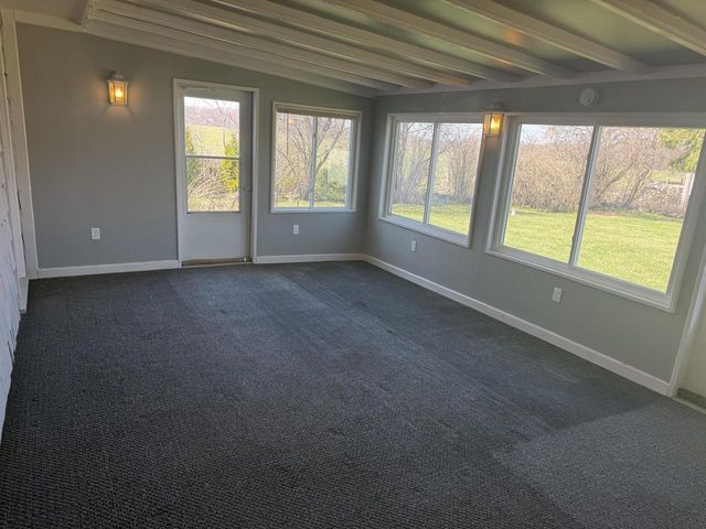 21970 Mac Gregor DRIVE, New Berlin, WI 53146