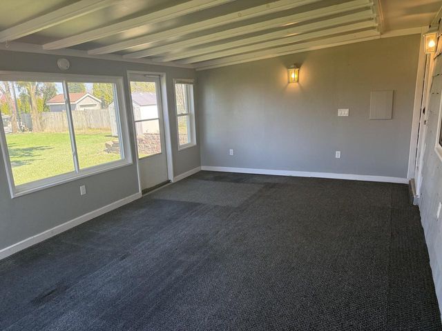 21970 Mac Gregor DRIVE, New Berlin, WI 53146