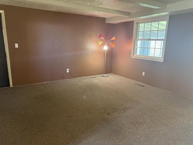 21970 Mac Gregor DRIVE, New Berlin, WI 53146