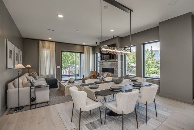 1030 17th Ave S Ste 201, Nashville, TN 37212
