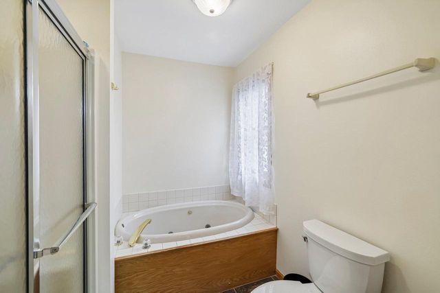 304 N Atwood Lane, Deerfield, WI 53531