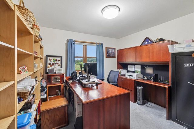 304 N Atwood Lane, Deerfield, WI 53531