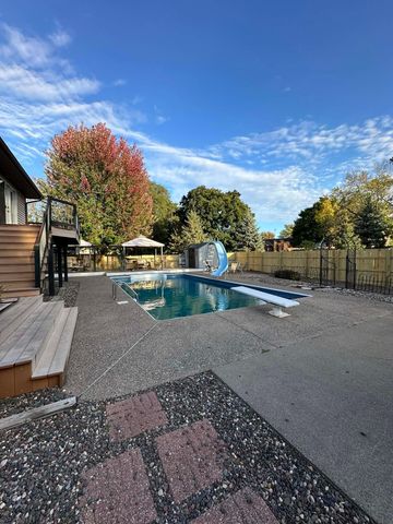 7809 119th Avenue N, Champlin, MN 55316