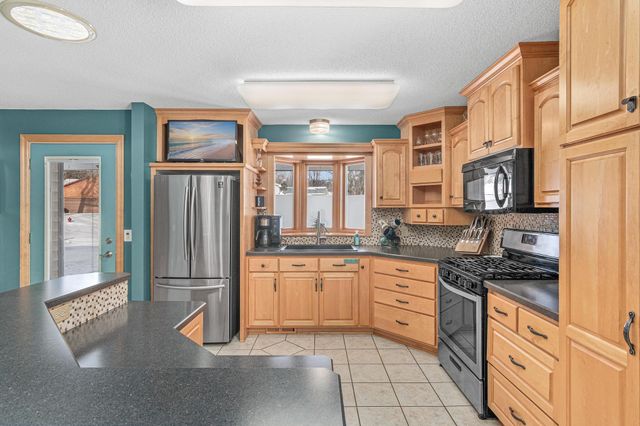 7809 119th Avenue N, Champlin, MN 55316