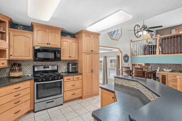 7809 119th Avenue N, Champlin, MN 55316