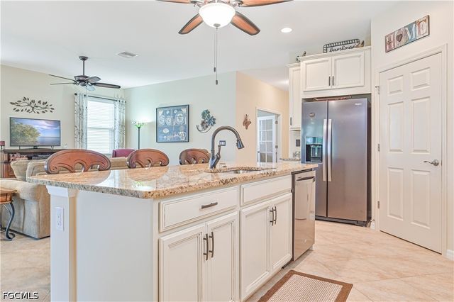3233 Birch Tree LN, Alva, FL 33920