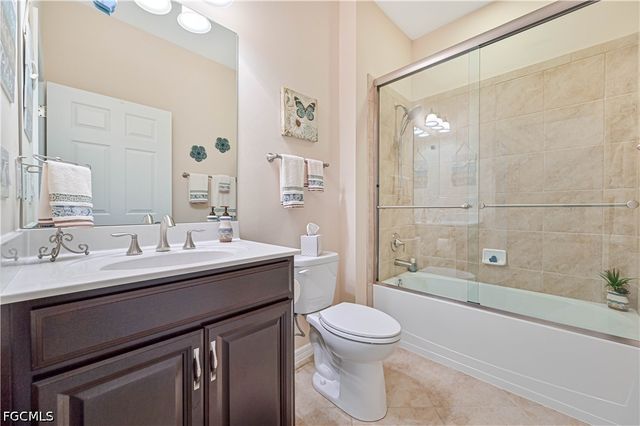 3233 Birch Tree LN, Alva, FL 33920