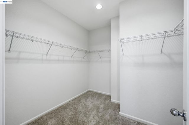 2824 Hilltop Mall Rd, Richmond, CA 94806