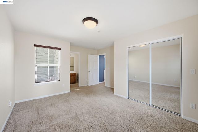 2824 Hilltop Mall Rd, Richmond, CA 94806