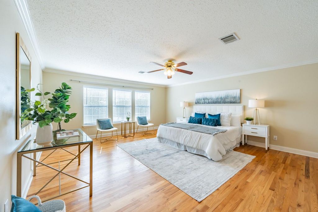 2017 Carriage Club DR, Cedar Park, TX 78613