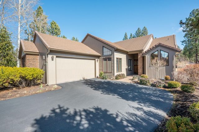 62029 Fall Creek Loop, Bend, OR 97702