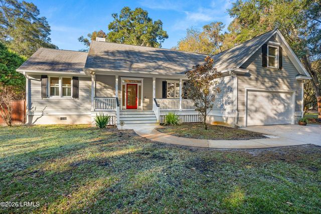 15 Flycatcher Lane, Beaufort, SC 29907