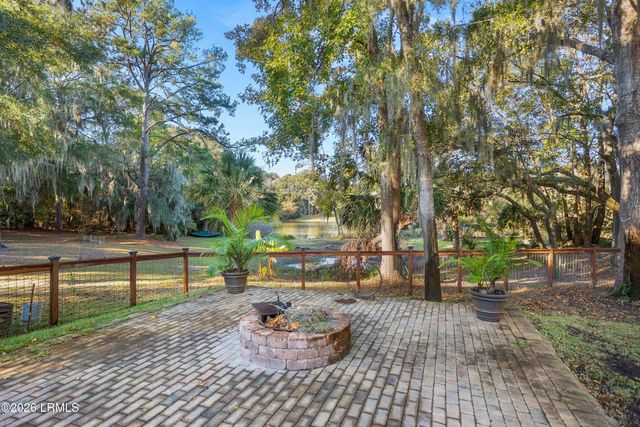 15 Flycatcher Lane, Beaufort, SC 29907