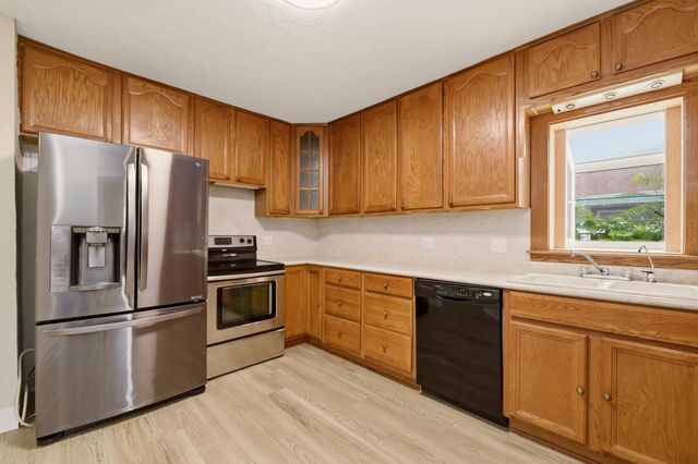 1642 S Mosley, Wichita, KS 67211
