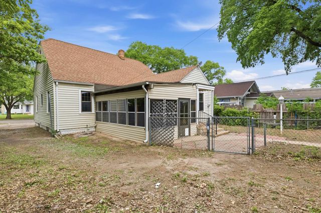 1642 S Mosley, Wichita, KS 67211