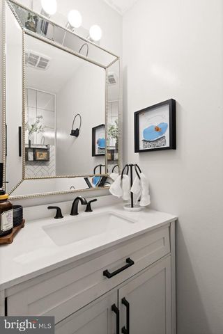 3079 TECUMSEH CT, Woodbridge, VA 22192