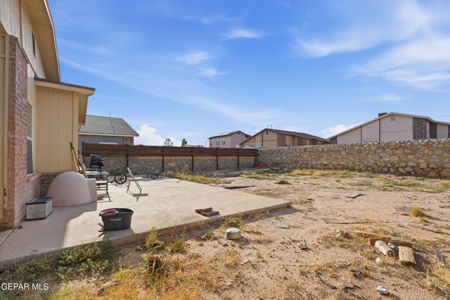 14309 Venecia Drive, Horizon City, TX 79928
