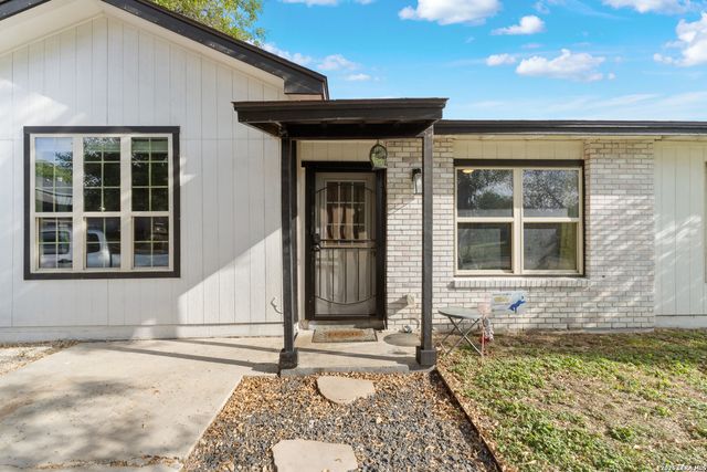 519 Sandalwood, San Antonio, TX 78216