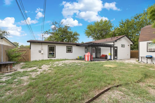 519 Sandalwood, San Antonio, TX 78216