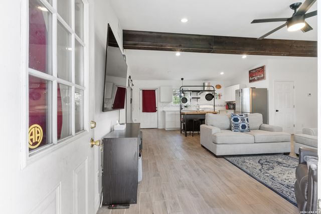 519 Sandalwood, San Antonio, TX 78216