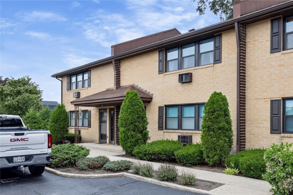 508 Bedford Avenue 3, North Bellmore, NY 11710