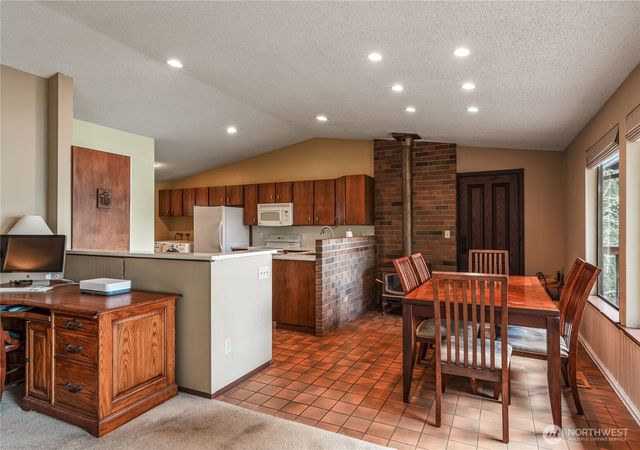 7418 NW Ioka Drive, Silverdale, WA 98383