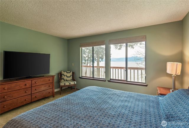 7418 NW Ioka Drive, Silverdale, WA 98383