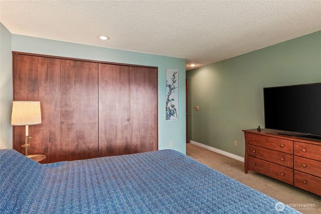 7418 NW Ioka Drive, Silverdale, WA 98383