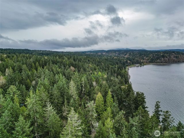 7418 NW Ioka Drive, Silverdale, WA 98383