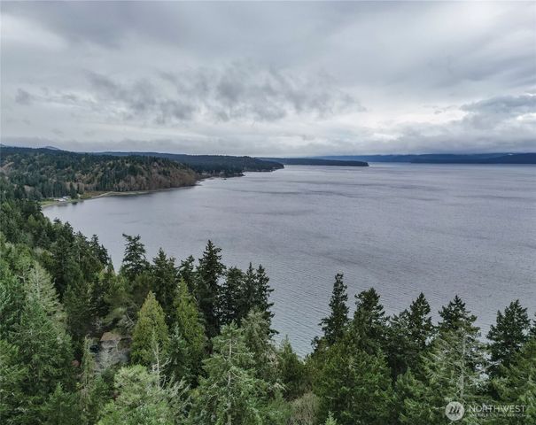 7418 NW Ioka Drive, Silverdale, WA 98383