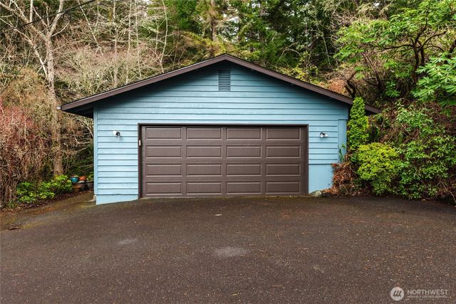 7418 NW Ioka Drive, Silverdale, WA 98383