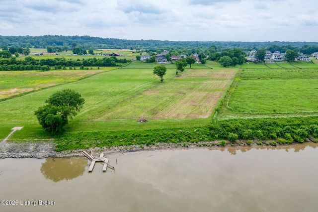 6301 Innisbrook Dr, Prospect, KY 40059