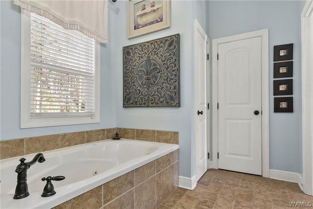 4633 Bream, Tuscaloosa, AL 35405