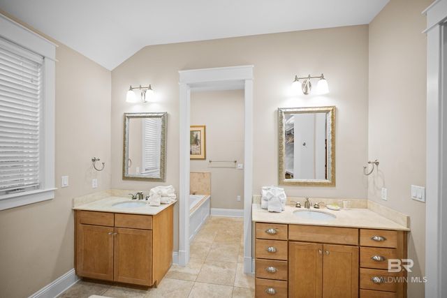 8743 Greenwich Court, Gulf Shores, AL 36542