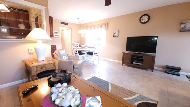 81 Coventry D, West Palm Beach, FL 33417