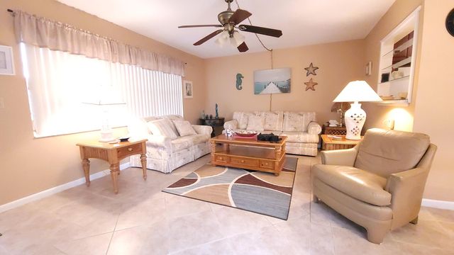 81 Coventry D, West Palm Beach, FL 33417