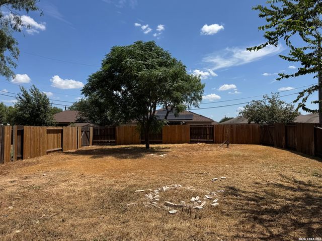 3618 Foster Meadows, San Antonio, TX 78222