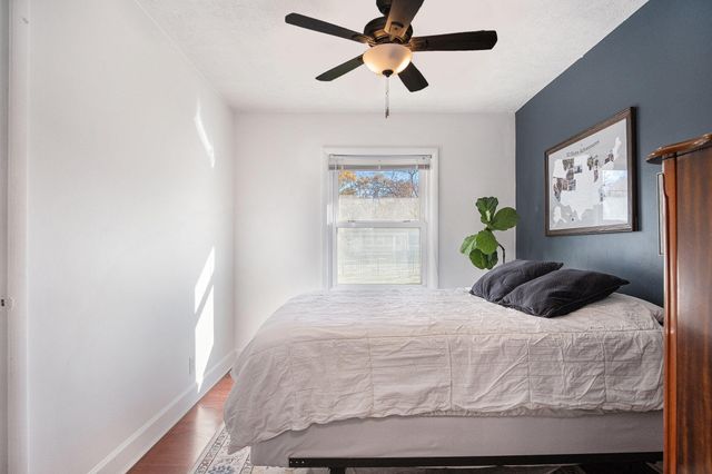 933 Diamond Avenue NE, Grand Rapids, MI 49503