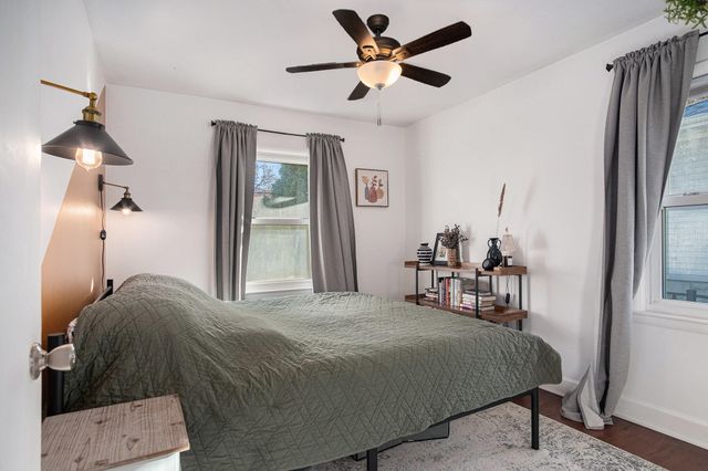 933 Diamond Avenue NE, Grand Rapids, MI 49503