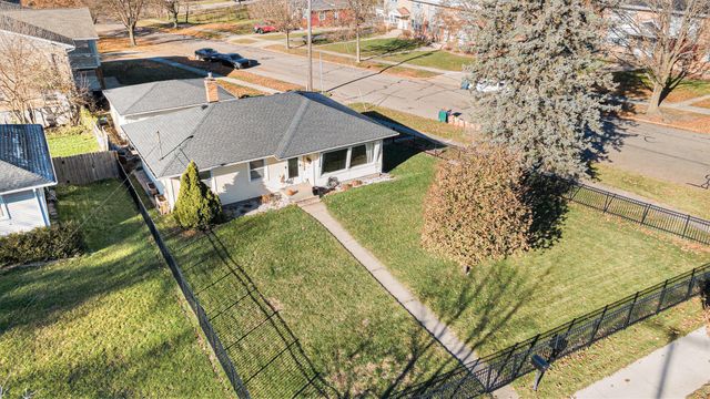 933 Diamond Avenue NE, Grand Rapids, MI 49503