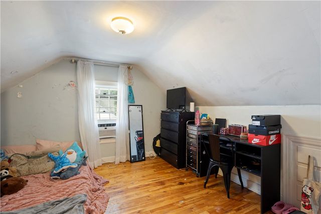 58 Edgemere Road, Pawtucket, RI 02861