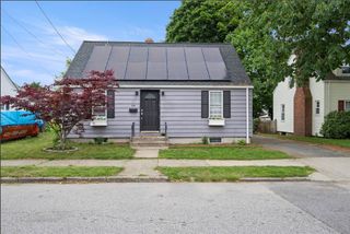 58 Edgemere Road, Pawtucket, RI 02861