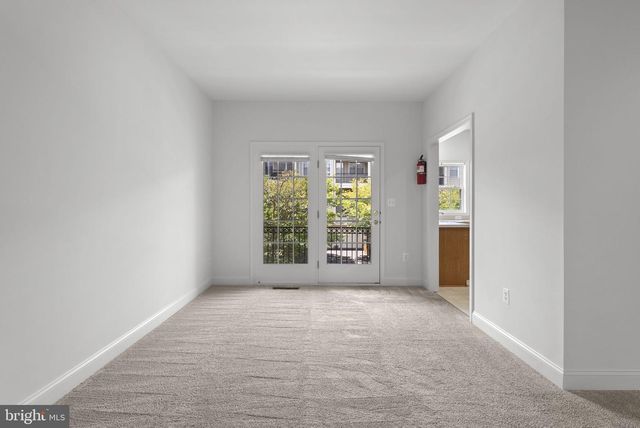 25806 TURLOUGH TER, Chantilly, VA 20152