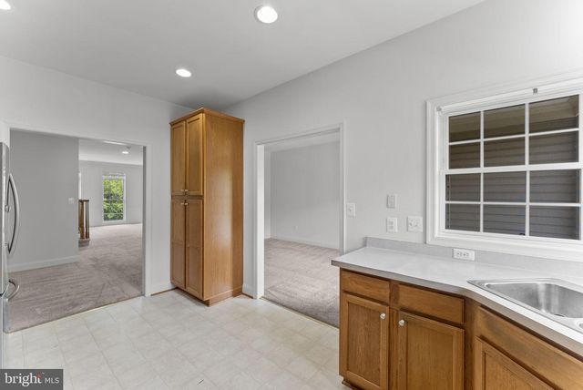 25806 TURLOUGH TER, Chantilly, VA 20152