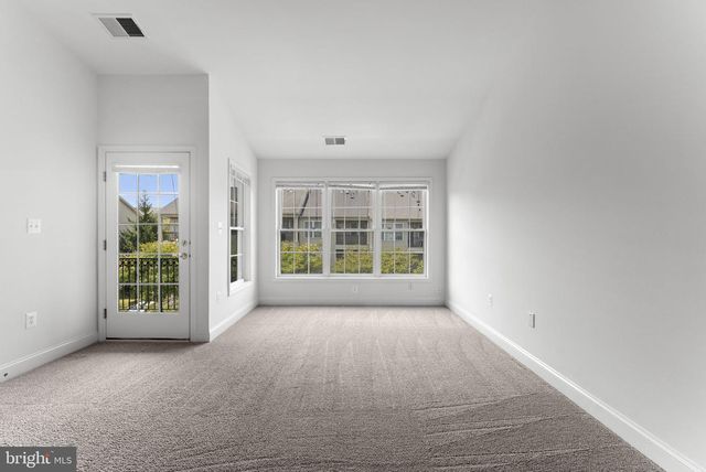 25806 TURLOUGH TER, Chantilly, VA 20152