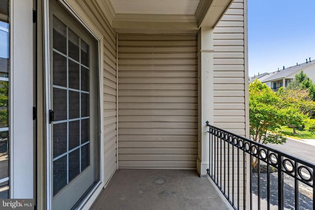 25806 TURLOUGH TER, Chantilly, VA 20152