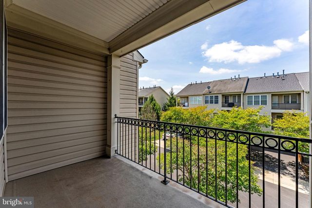 25806 TURLOUGH TER, Chantilly, VA 20152