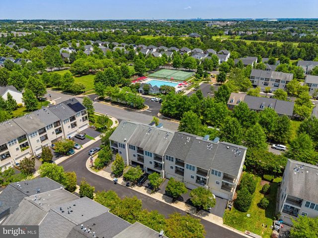 25806 TURLOUGH TER, Chantilly, VA 20152